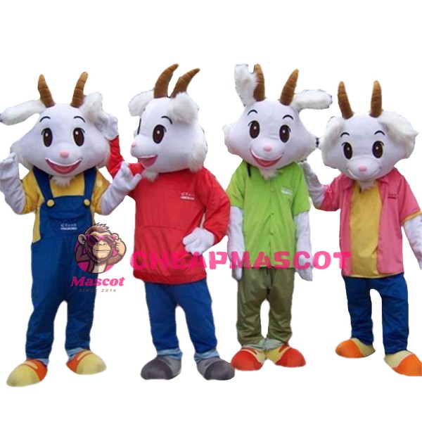 Different Style Goat Mascot Costume For Large Family Gathering Campaign