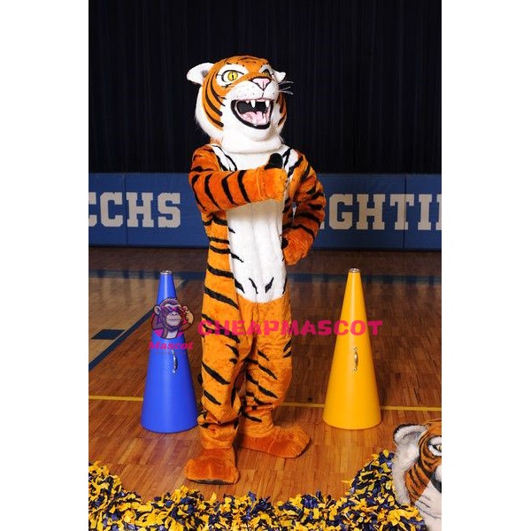 Superb Friendly Realistic Tiger Mascot Costume